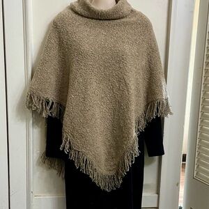 Luly K Beige -Cream Knitted Poncho ( One Size)